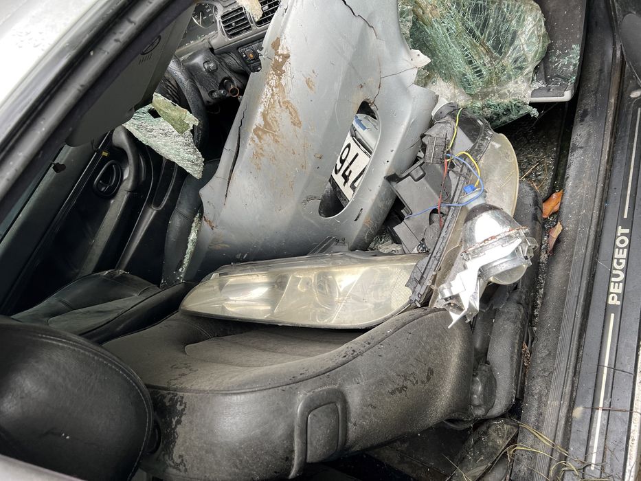 Разборка Пежо 406 розборка Peugeot 406 мотор коробка пежо в отличном