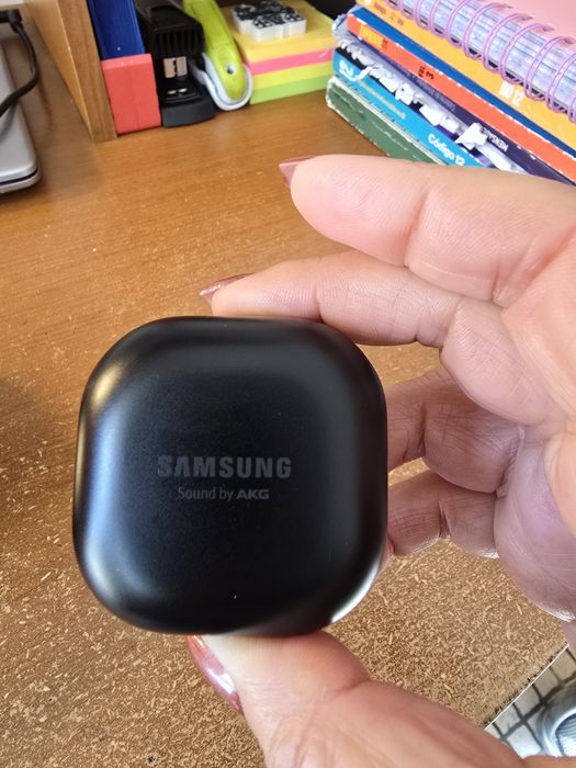 Auriculares Samsung sem fio