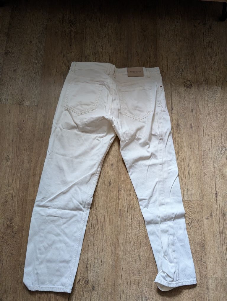 Kremowe jeansy Pull&Bear Wide Leg rozmiar 42