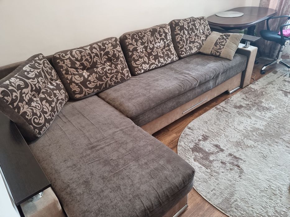 Продам кутовий диван