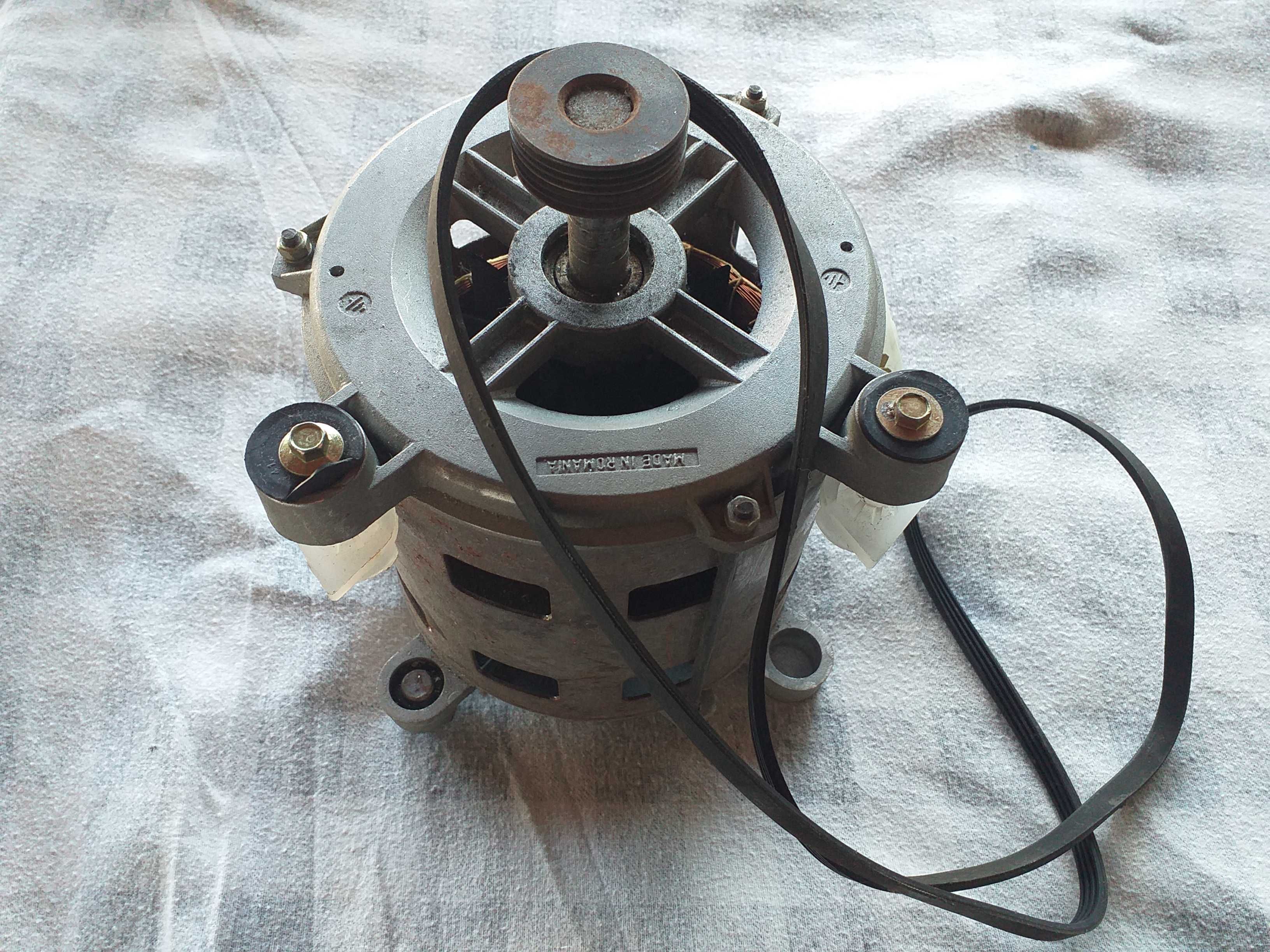 Motor maquina lavar Indesit