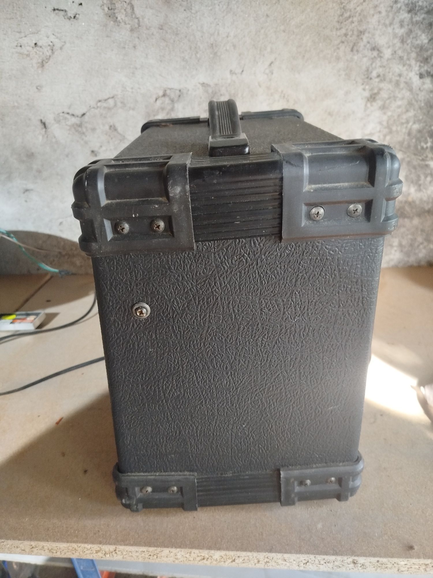 Vendo amplificador de guitarra