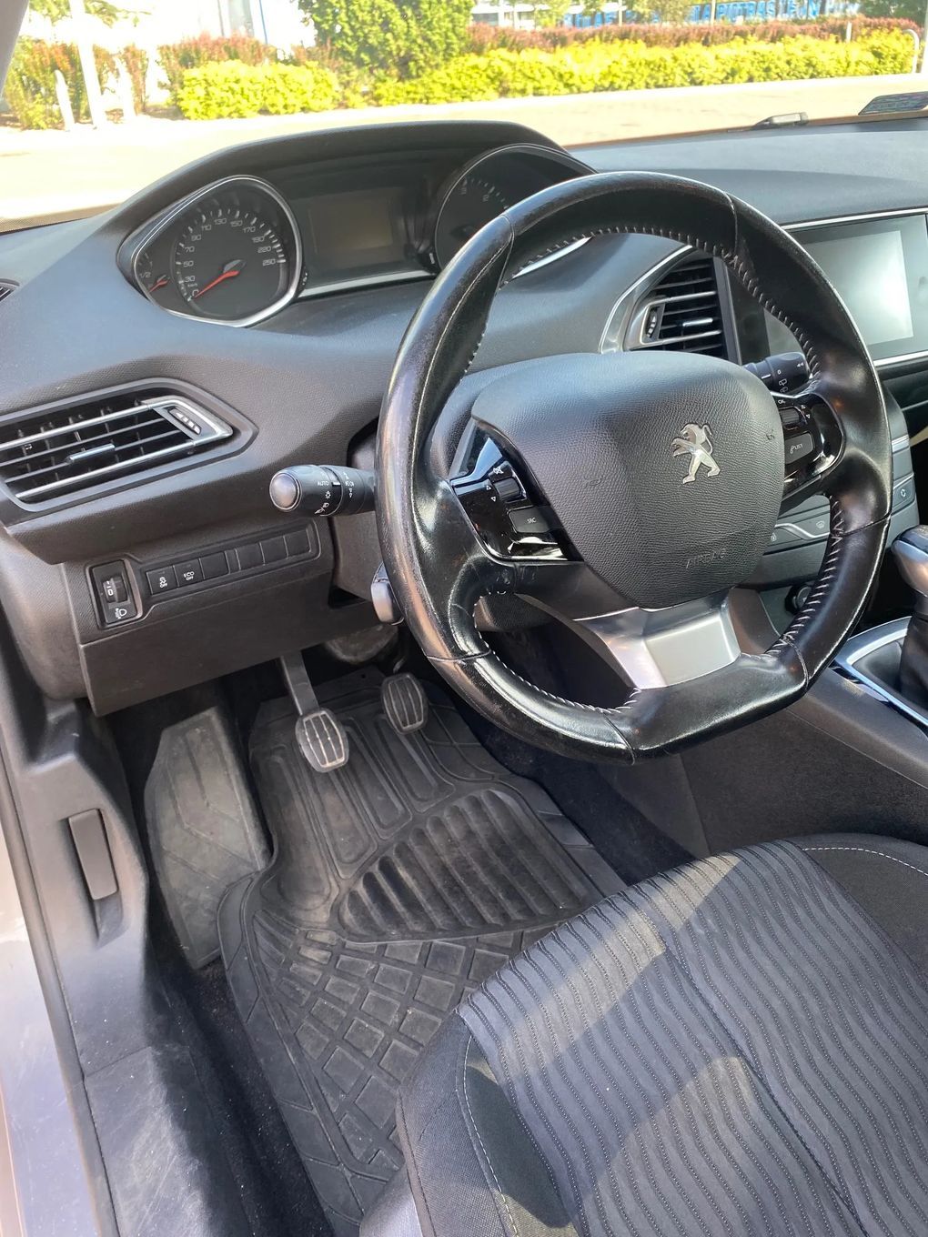 Peugeot 308 Peugeot 308 II SW 1.6 BlueHdi 2015