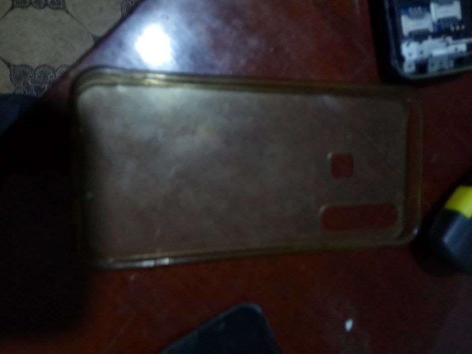 Мобильные телефоны на зап части или под востановление. Цена за все.