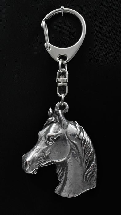 Koń czystej krwi arabskiej brelok posrebrzany Art-Dog