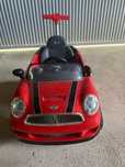Carro vermelho mini