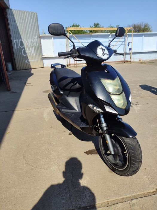 продам скутер ARAGON