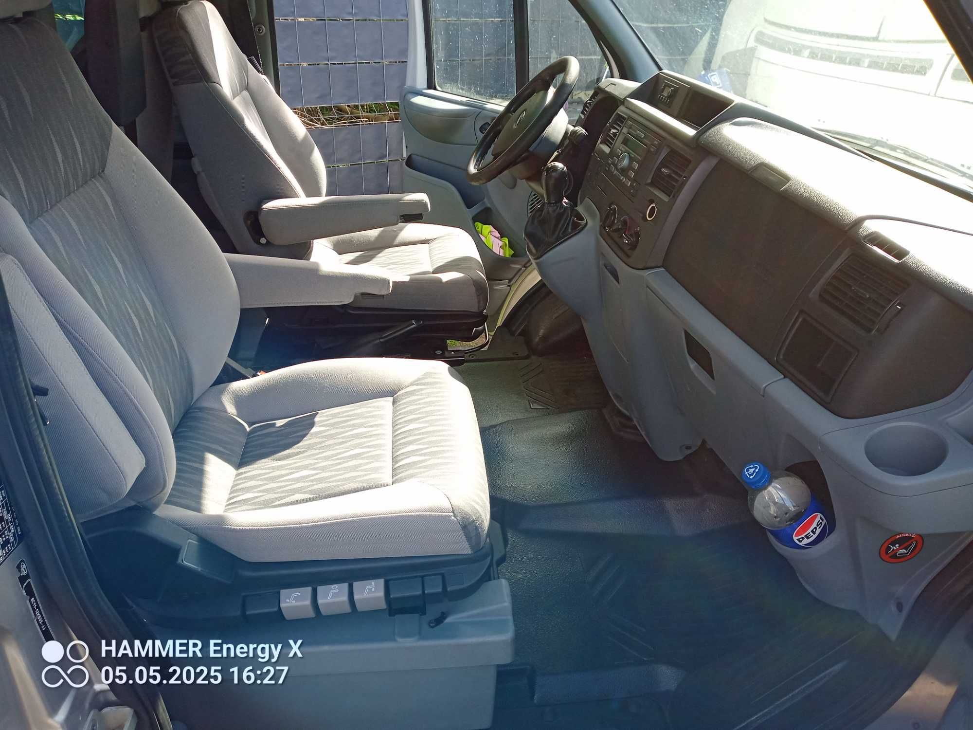 Ford Transit 2.2 TDCI Euroline 7 Osób Webasto Klima Kamper Multivan