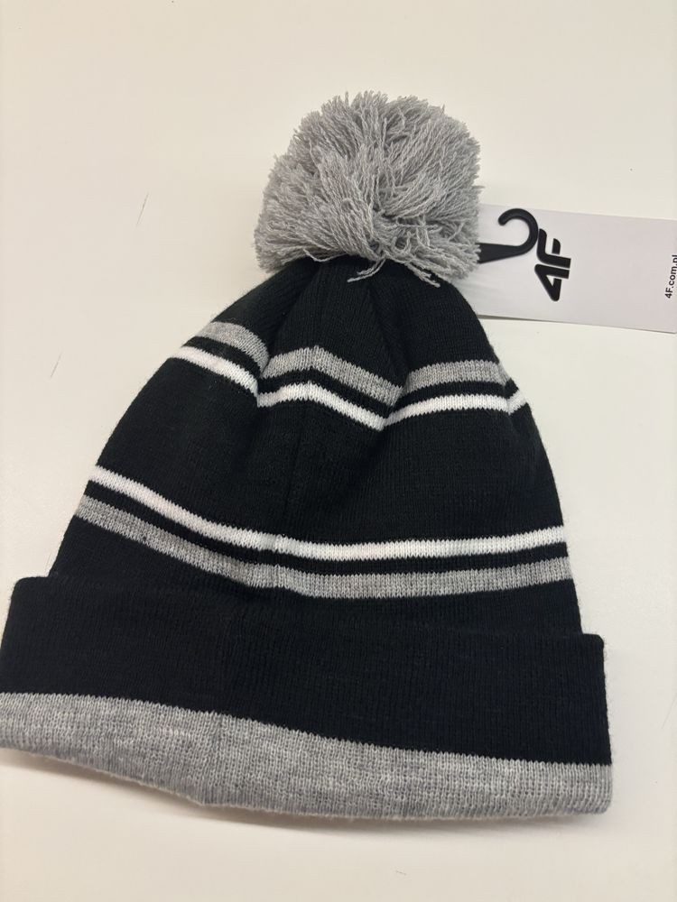 Czapka 4f orginal winter new