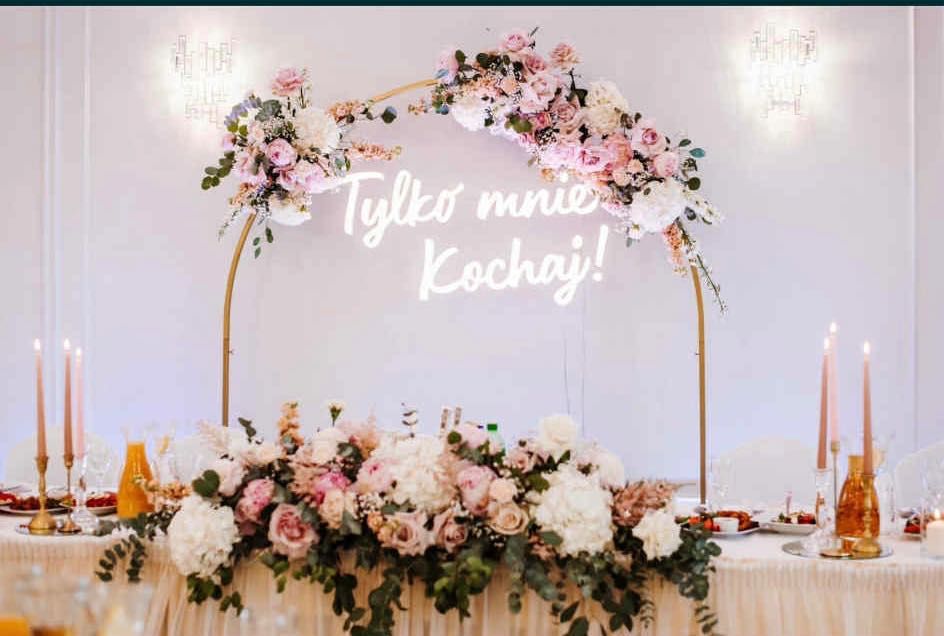 Led „tylko mnie kochaj”