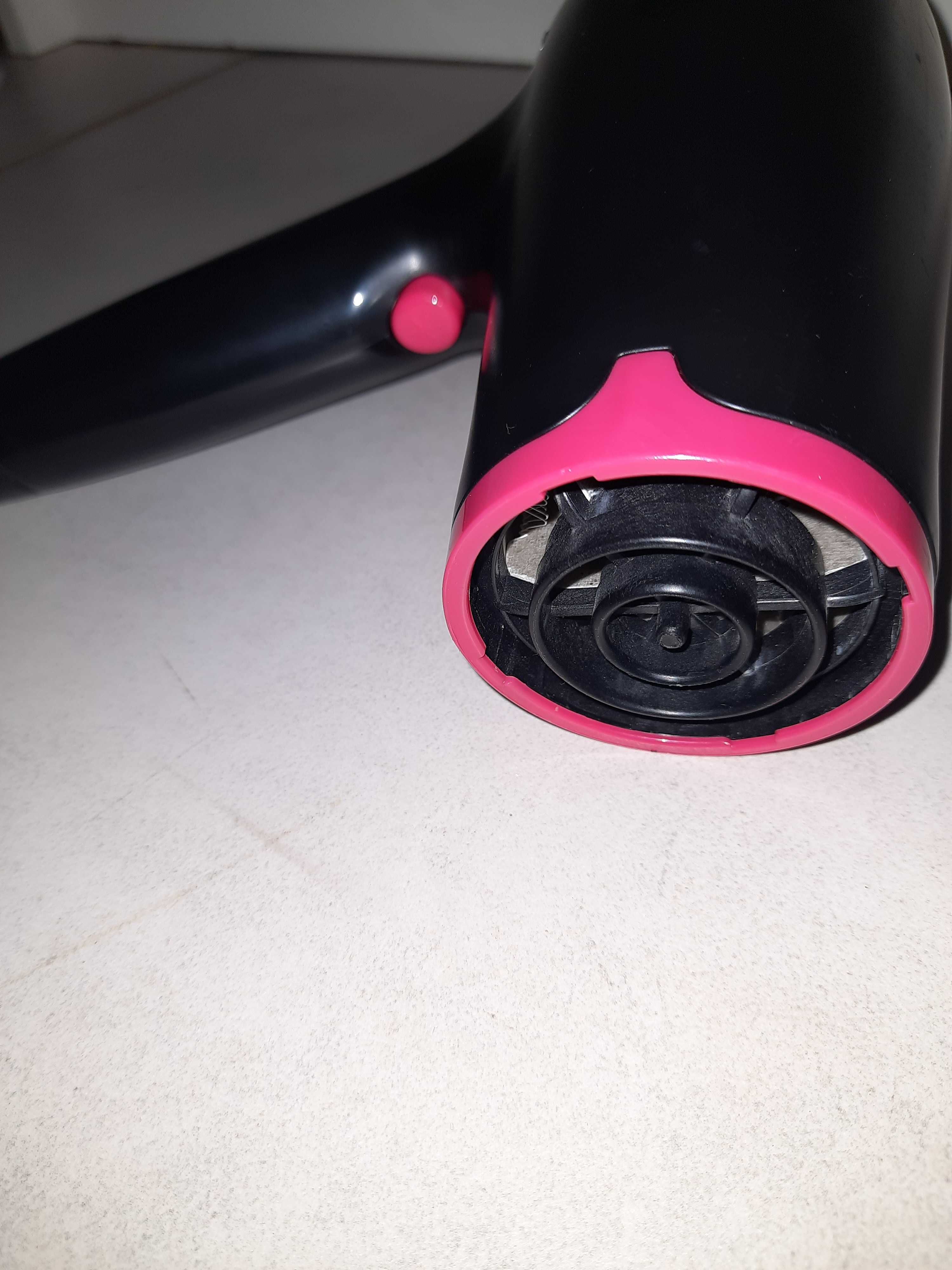 Suszarka Rowenta 1600W