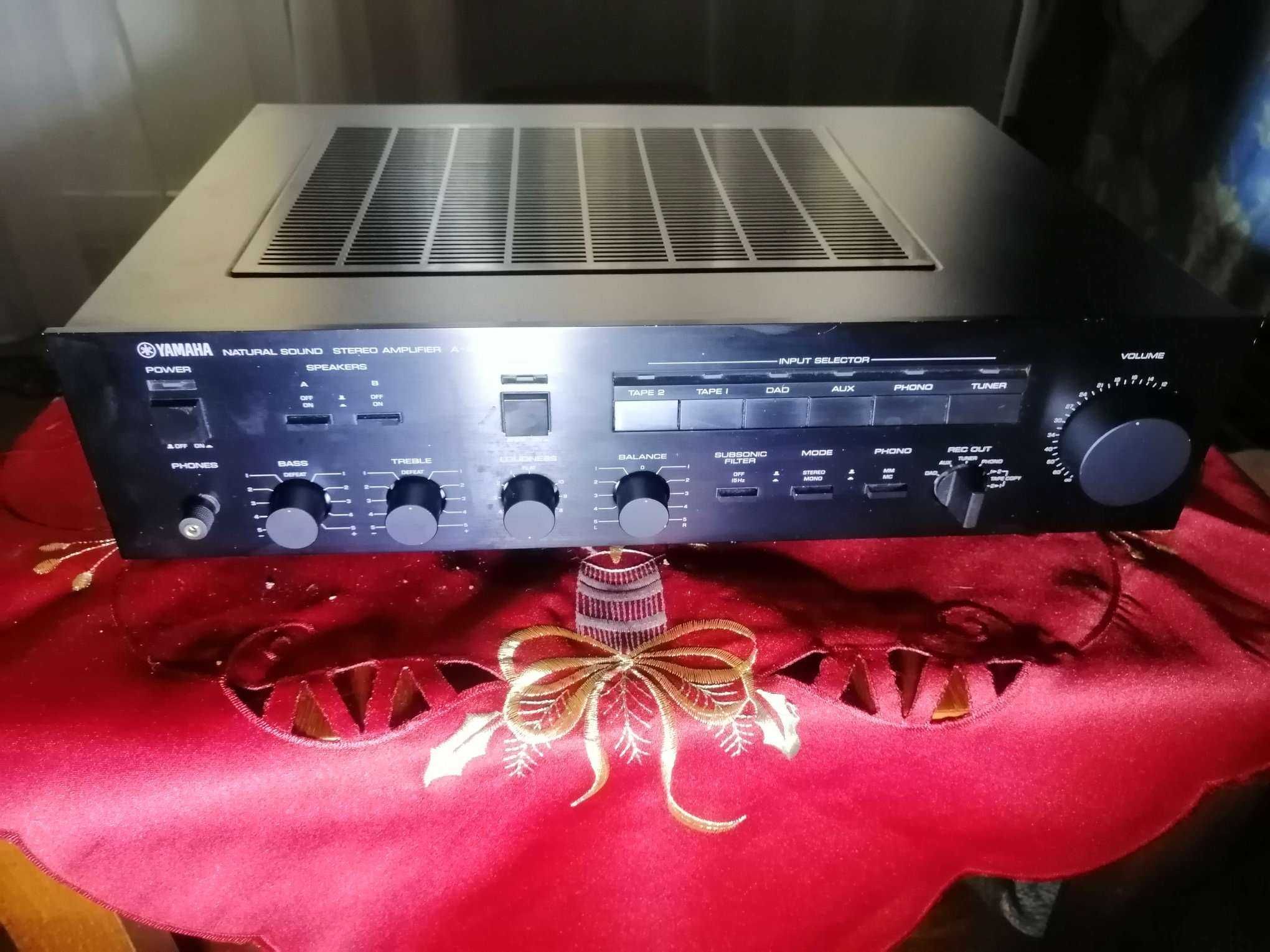 Yamaha Natural Sound Stereo A-500 стереоусилитель +колонки