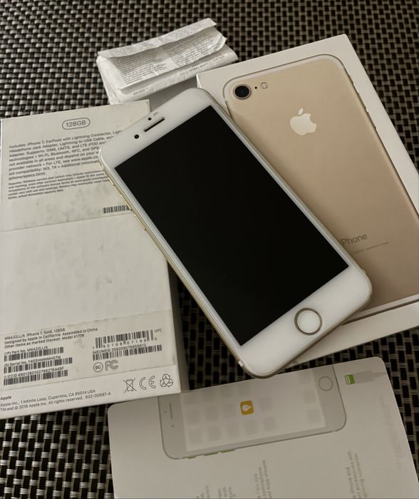 iPhone 7. Gold. 128GB б/у