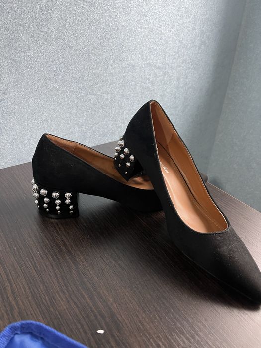 Туфлі святкові нові