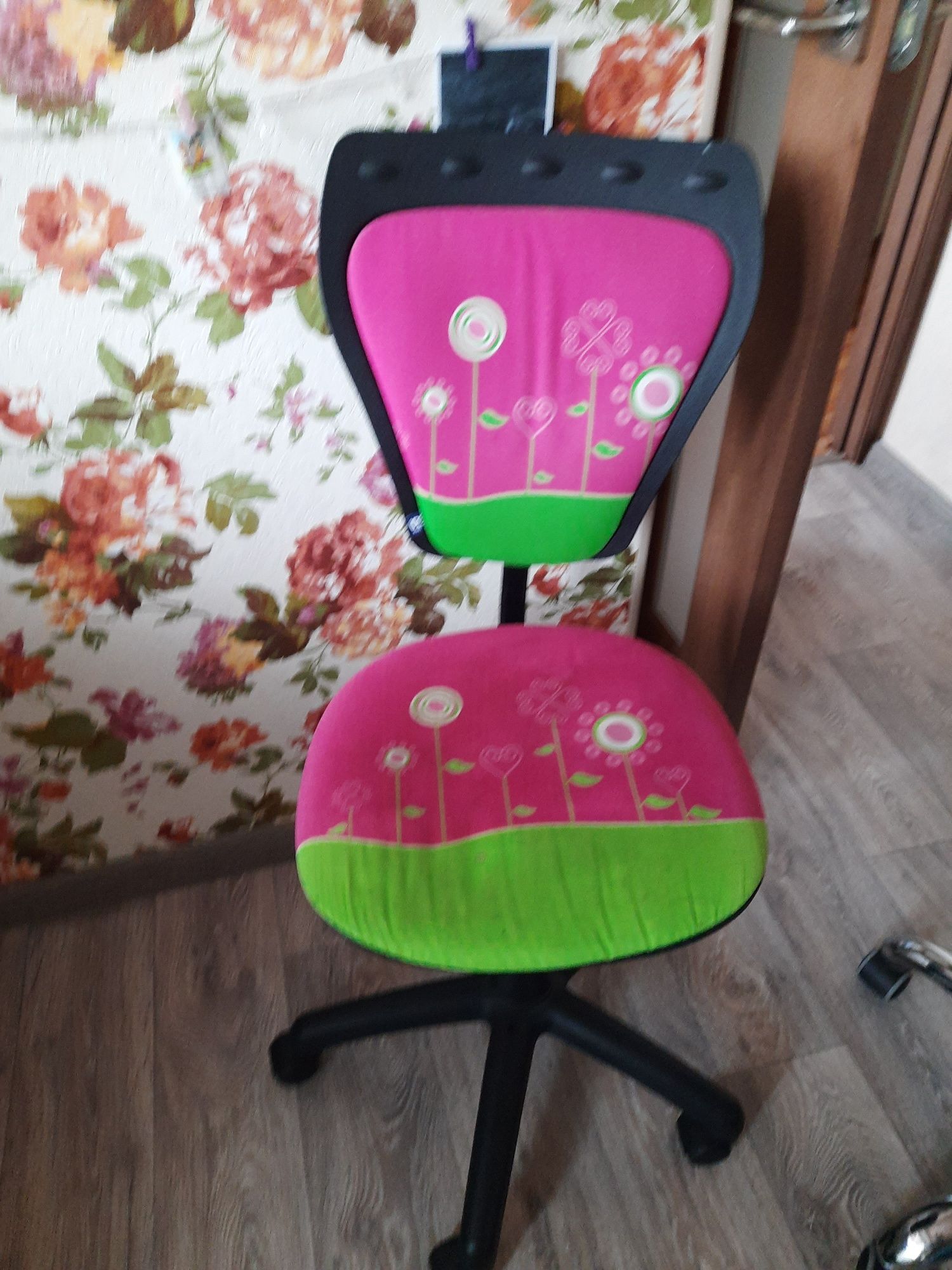 Крісло-стілець для школяра