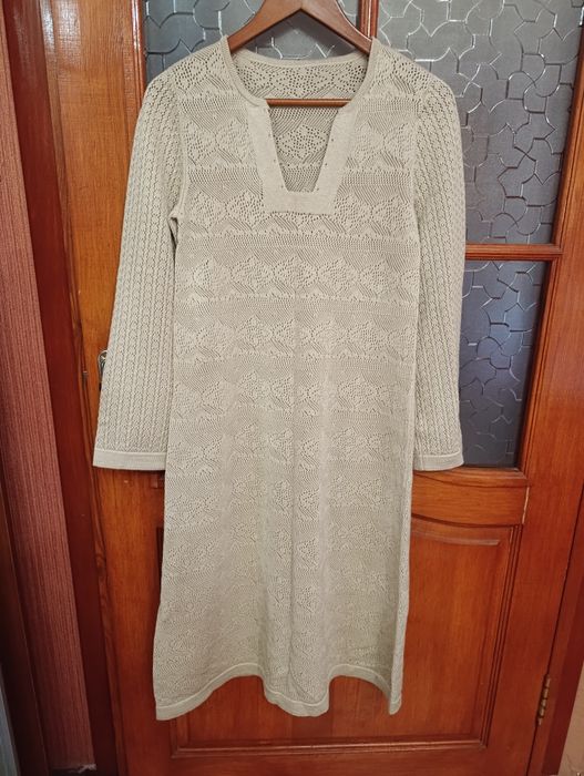 Вязаные женские платья.