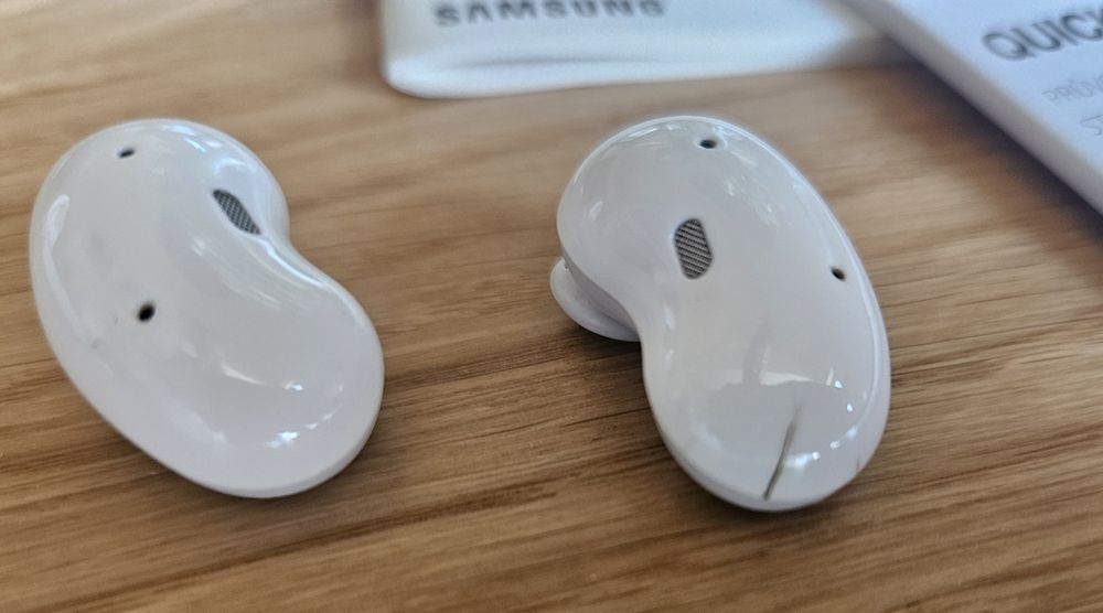 Samsung galaxy Buds live białe