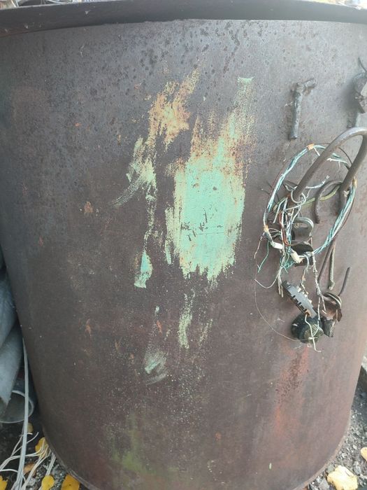 Бочка залізна ємність