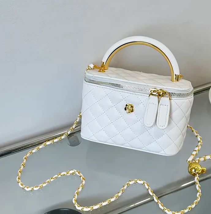 Сумка бежева в стилі Chanel