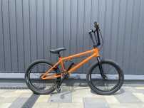 BMX  Kench  USA.