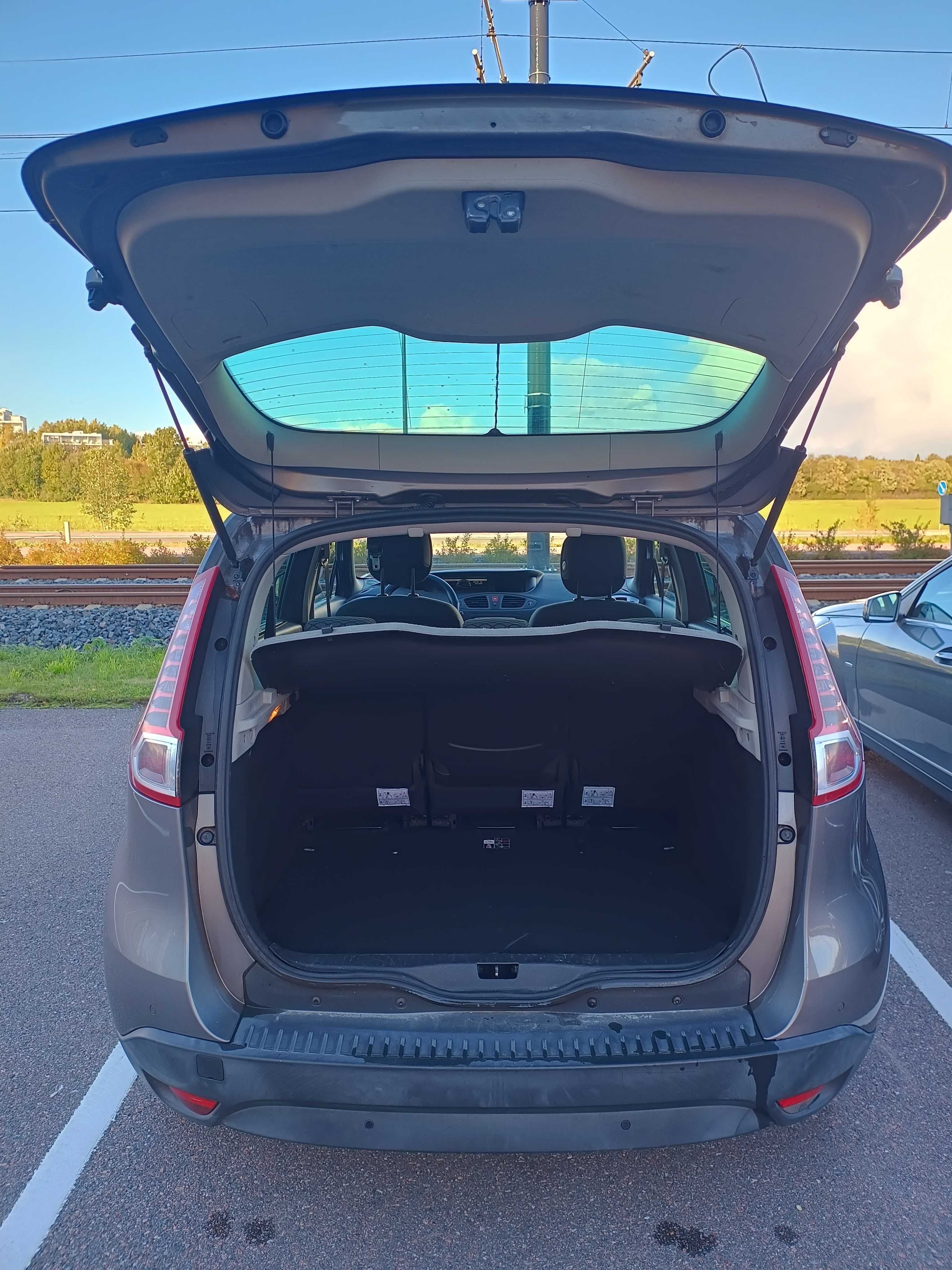 Renault Scenic III 1.5 dCi 105 KM