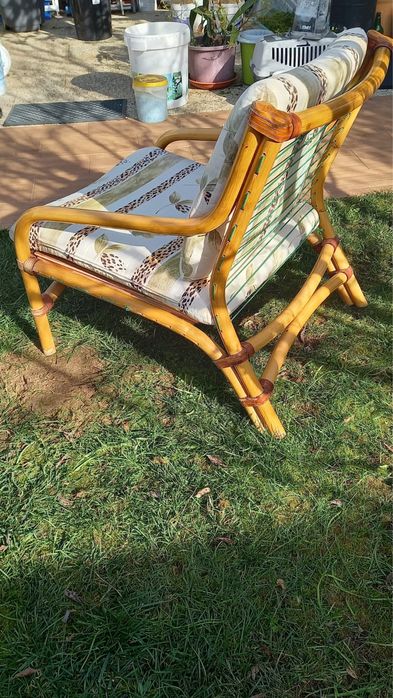 Cadeirão Bamboo com almofadão.