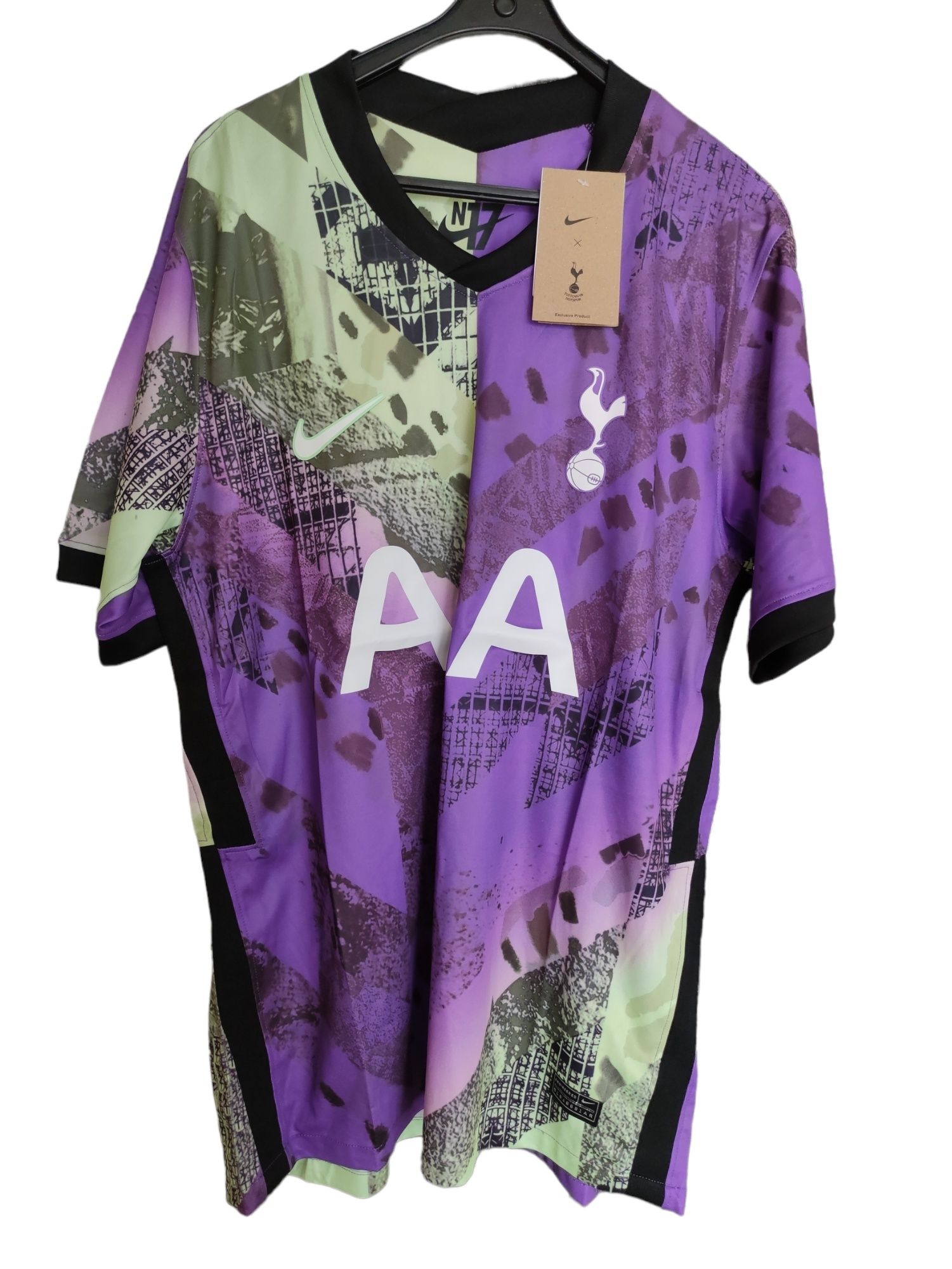 Nike Koszulka Tottenham Hotspur sezon 21/22 3 zestaw r.L dizajn modern