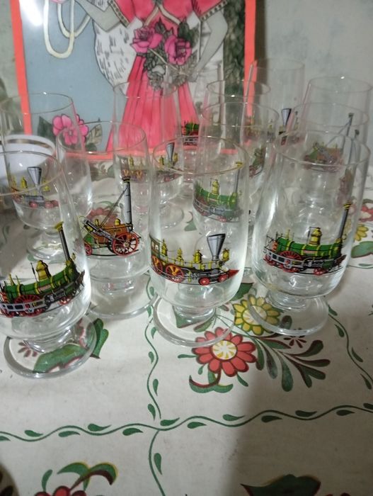 Винтажные спецовники стаканы клёш сервиз Кремгес