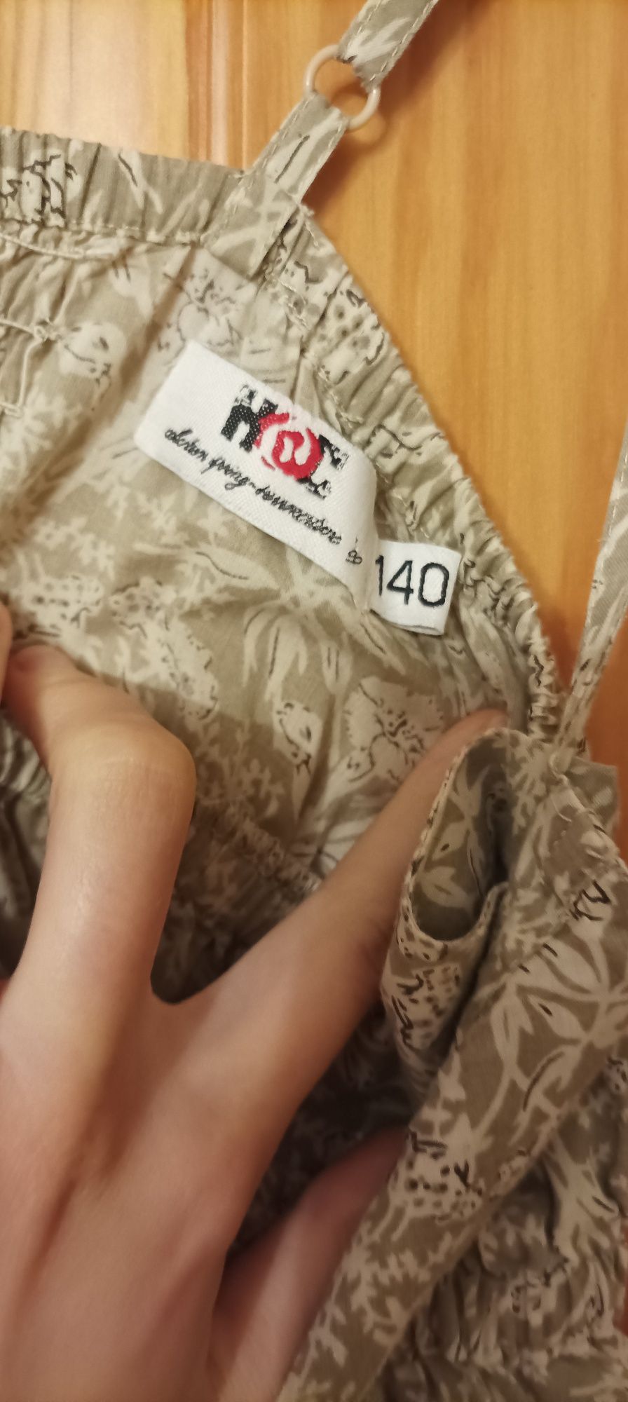 Sukienka letnia wiosenna jak nowa 140 delikatna zwiewna Coccodrillo