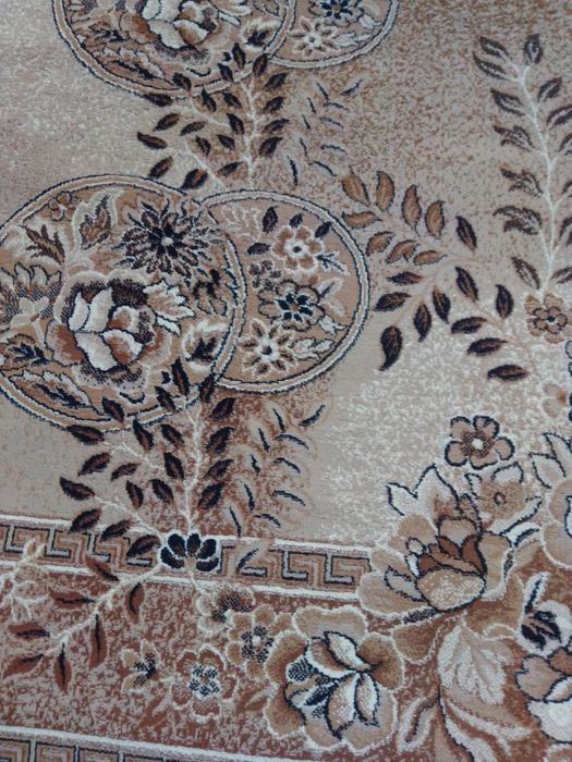 2 килими у відмінному стані