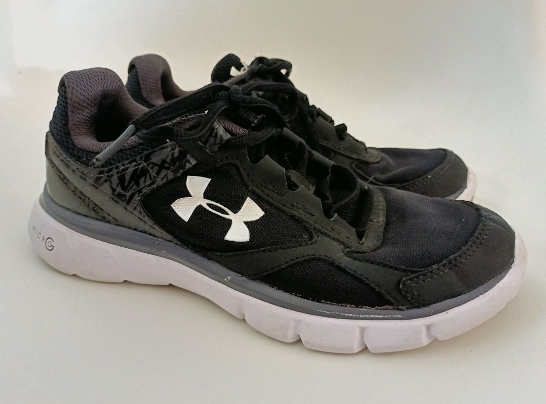 Buty sportowe adidasy under armour micro 35,5 lekkie, oddychające