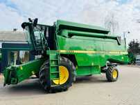 John Deere 2254  JOHN DEERE 2254, 2001r, heder 5,5m z wózkiem i stołem do rzepaku