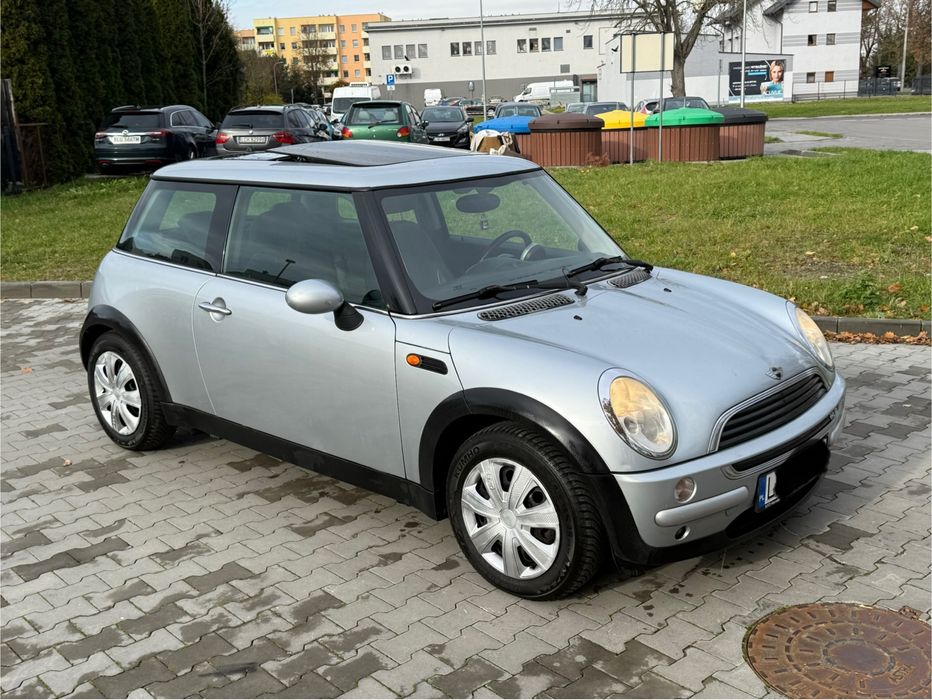 Ładny Mini Cooper 1wł skóra panorama tylko 190tys km