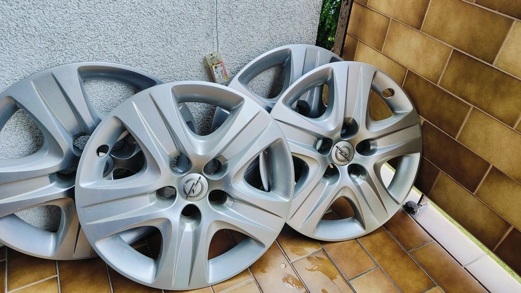 Opel Insignia A kołpak struktura kołpaki