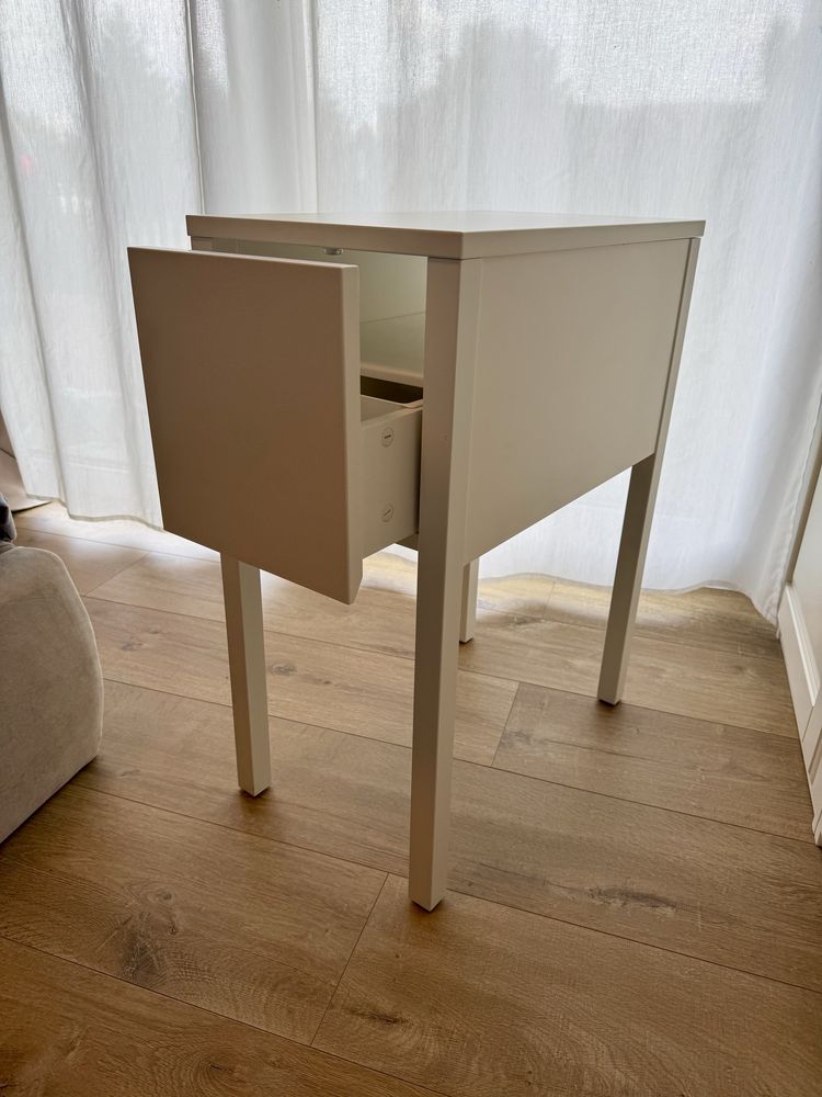 Ikea Nordli stoliki nocne