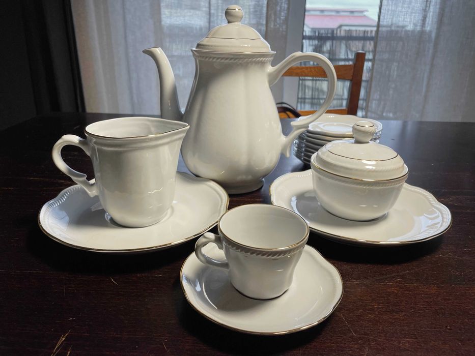Conjunto de Café em Porcelana