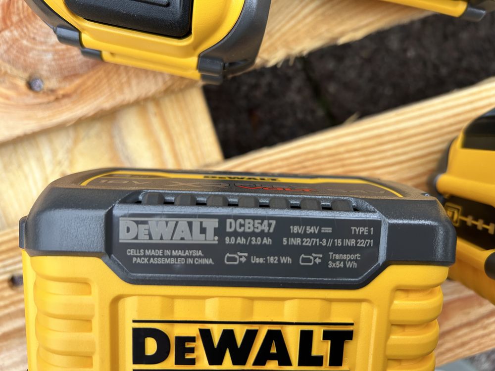 ТОП пропозиція! Акумулятори Dewalt flexvolt 9ah DCB 547 Оригінал