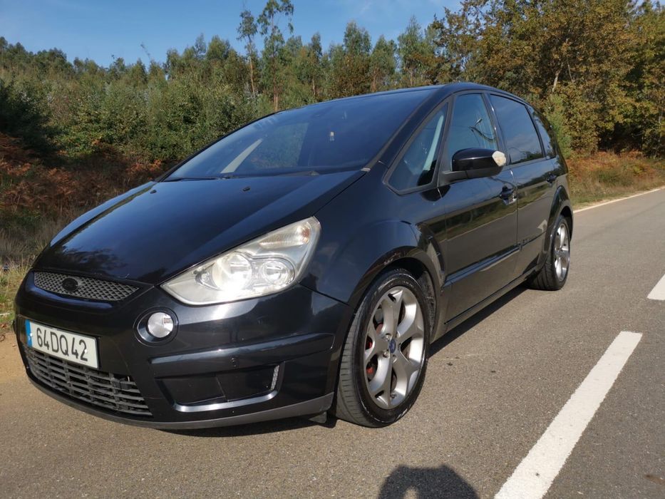 Ford S-Max Titanium