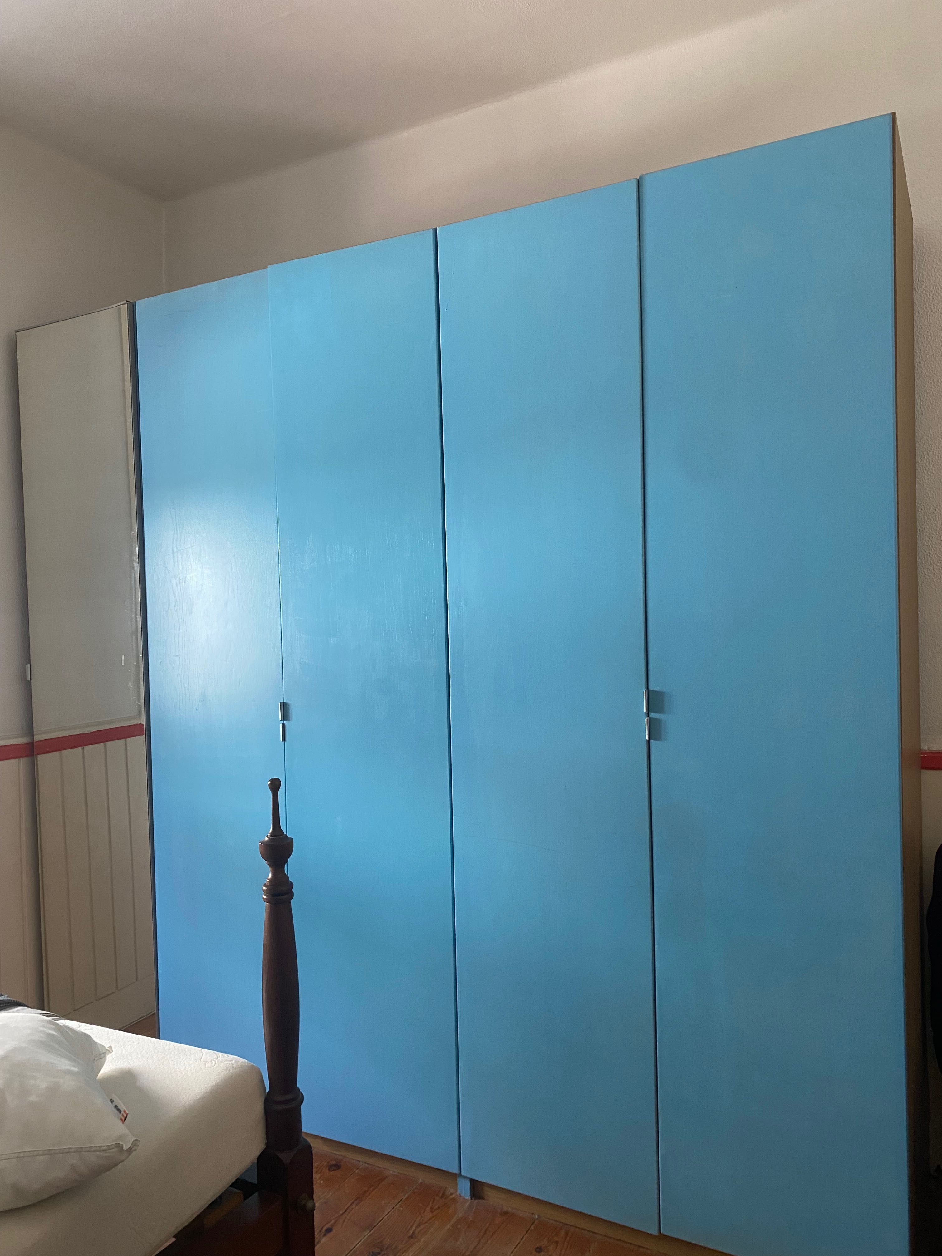 Armário IKEA com 5 portas