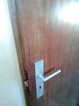 5 Portas em madeira para restaurar, 15 EUR TODAS.