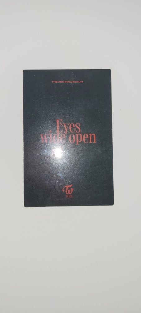 unitka z albumu twice eyes wide open