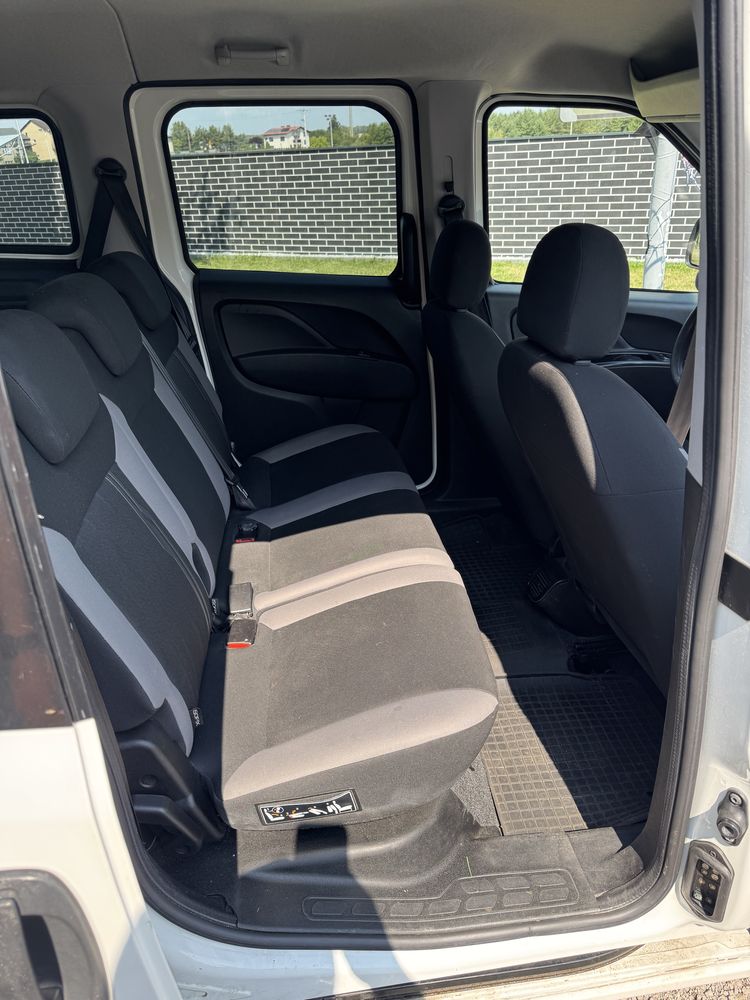 Fiat Doblo Maxi 2016 1.6 multijet 5 osobowy klima hak