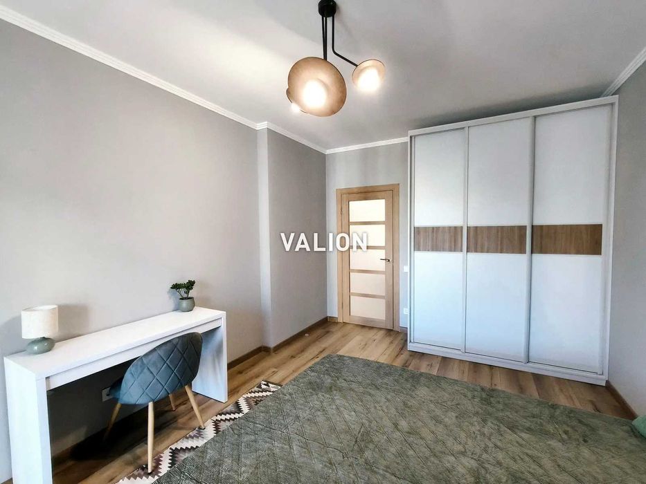 Продаж 1-кімн. квартири з новим ремонтом ЖК City Hub, Солом'янка, без%