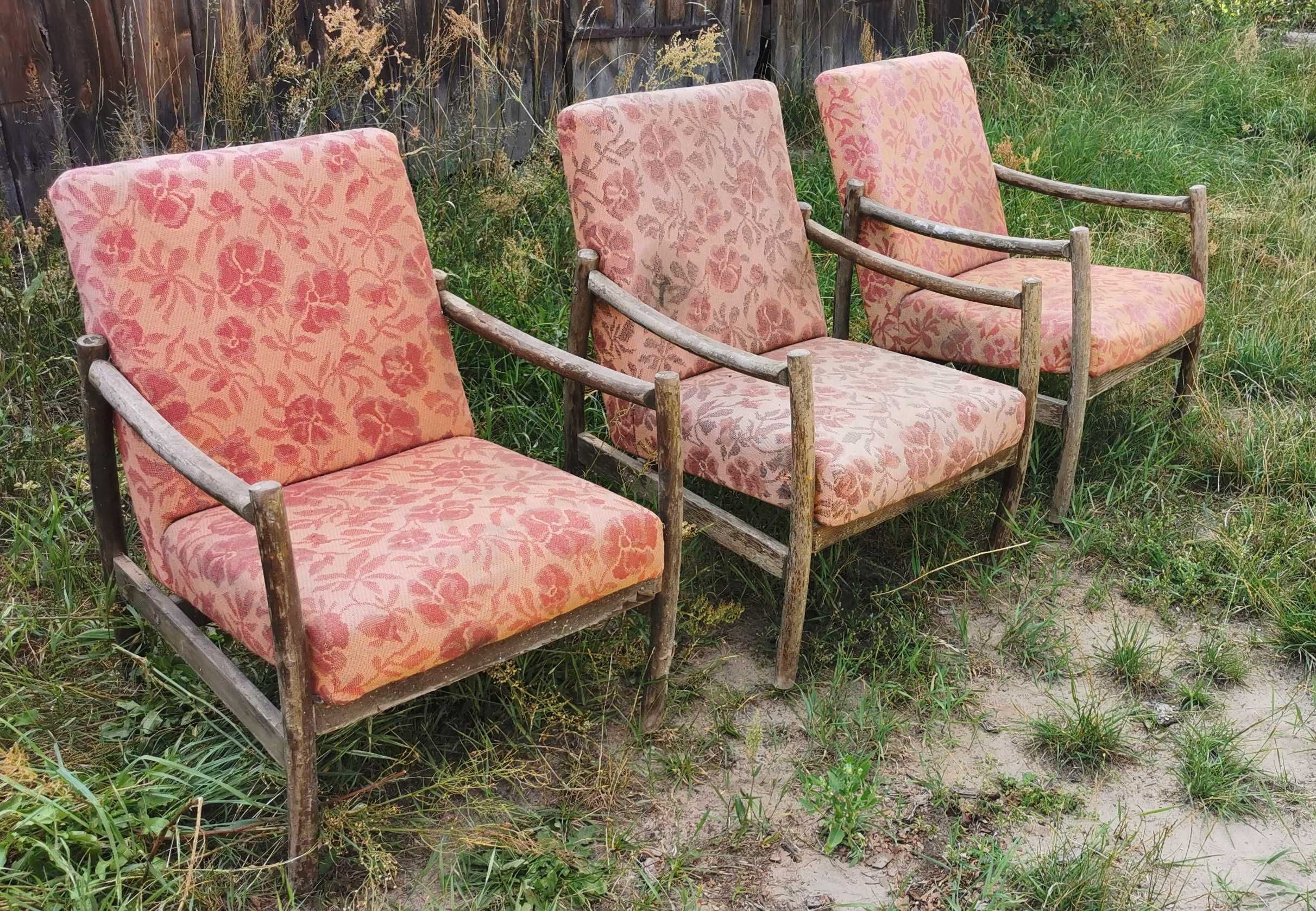 Okazja Fotel Fotele B8410 PRL Vintage Retro 250 zł za 3 sztuki.