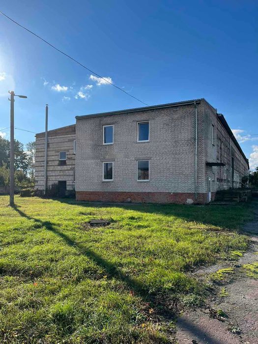 Приміщення під виробництво,склад Червоноград( Шептицький) Острів