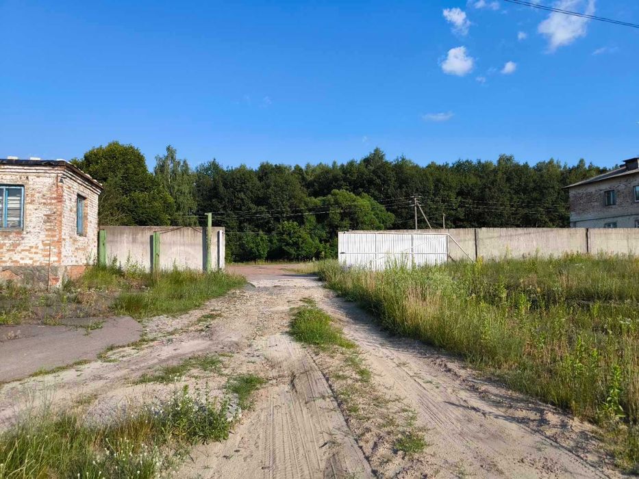 Продам виробничо  складську  базу пгт  Ріпки Чернігівської області