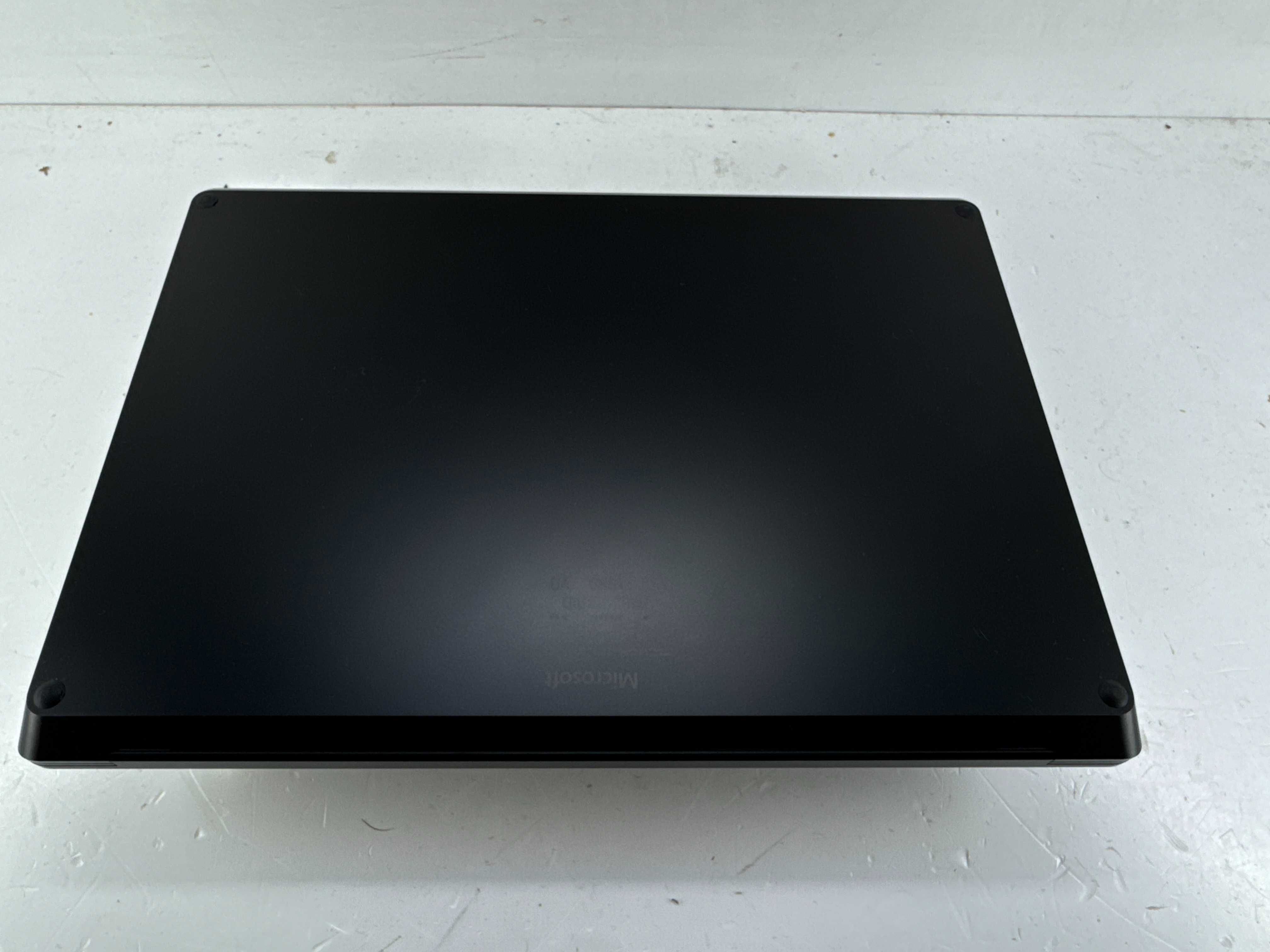Microsoft Surface Laptop 6 15" Core Ultra 7 165H 32 Гб 1024 Гб