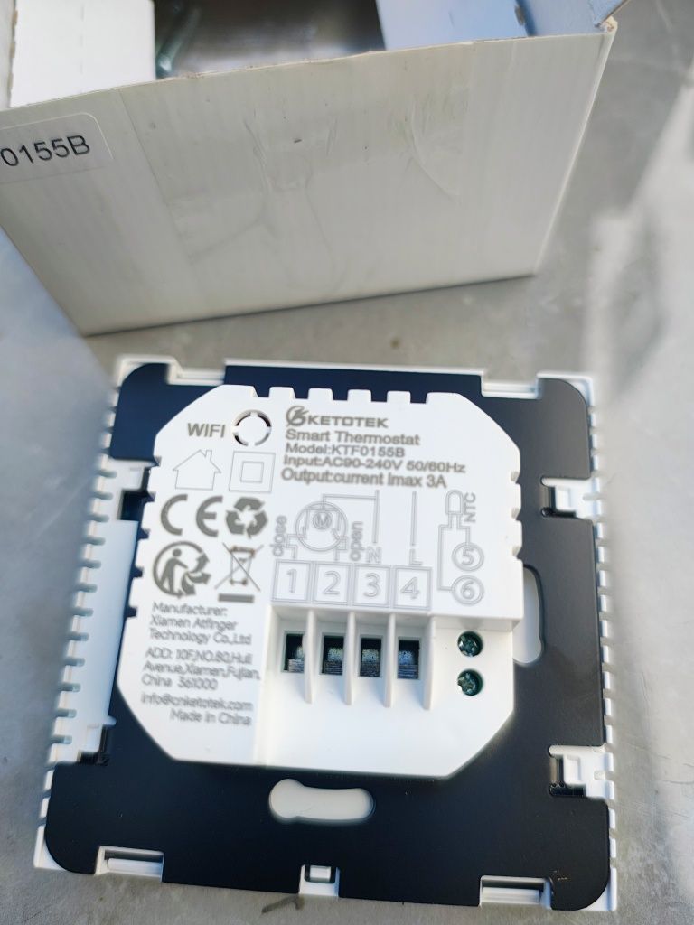 Termostat do ogrzewania podłogowego  WIFI TUYA KETOTEK KTF0155B 20 szt
