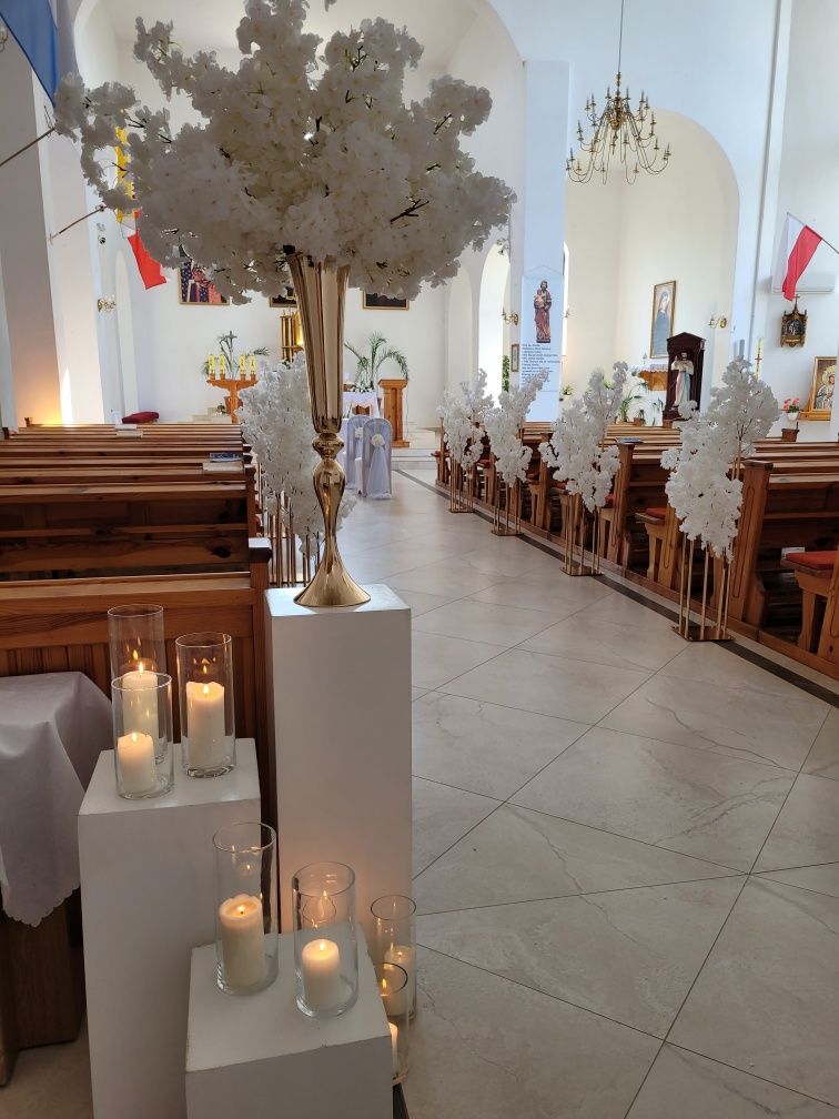 Dekoracja kościoła i sali, napis love, miłość, ścianka, bańki mydlane