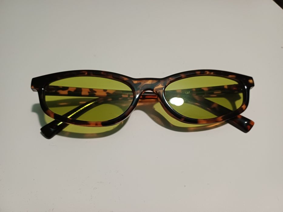 Сонцезахисні окуляри